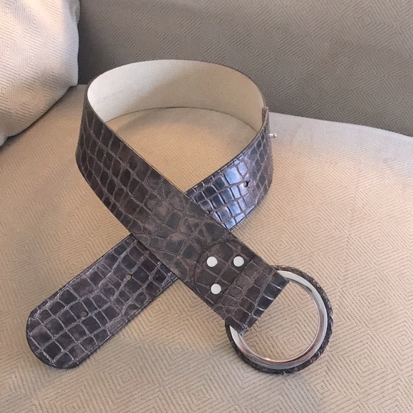 CHICO’S Crocodile Embossed Belt - Picture 2 of 13